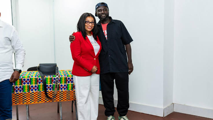 Barosky Repatriated from UK as Government Provides Financial and Psychosocial Support