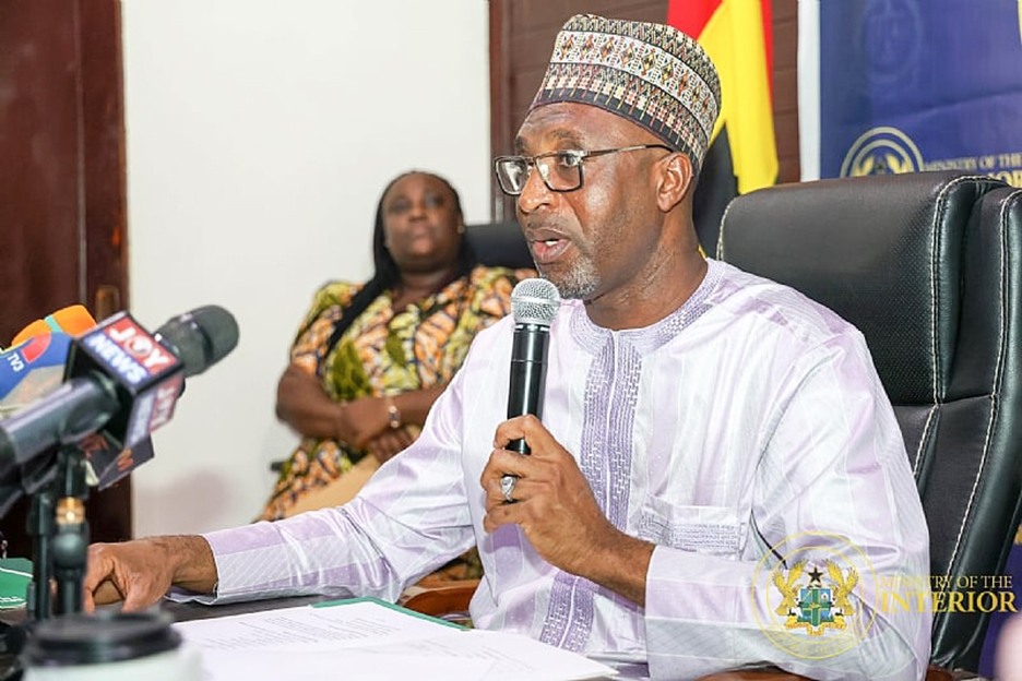 Interior Minister: Drug Traffickers Using Ambulances and Bullion Vans to Transport Cannabis
